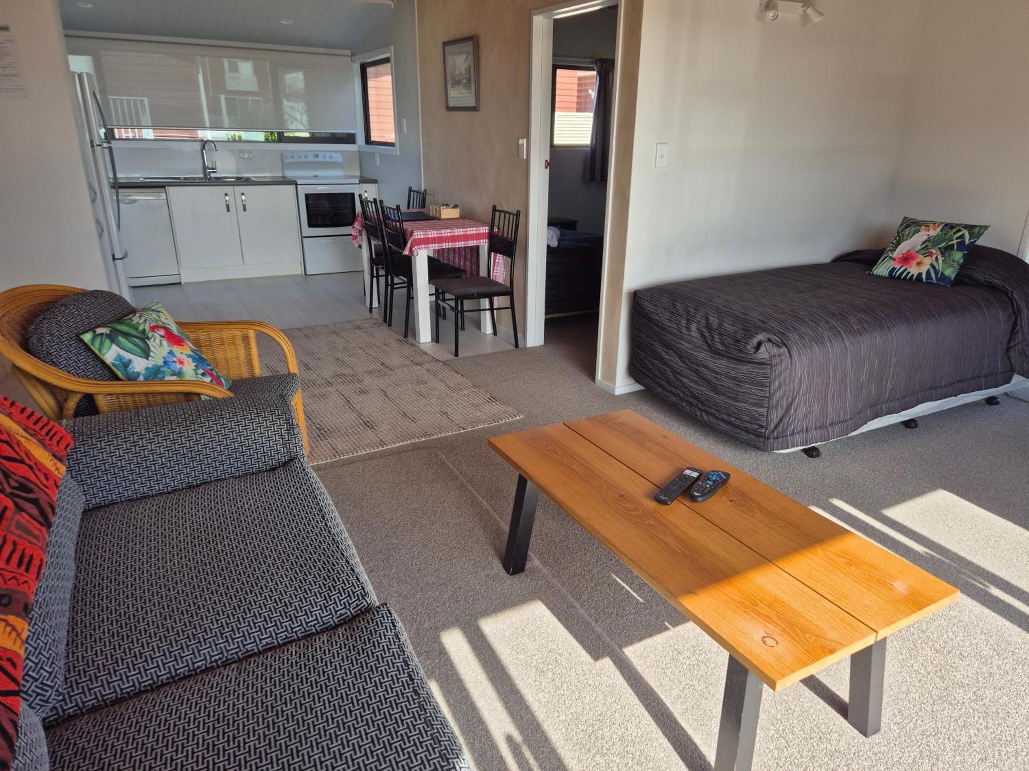 Blue Marlin Apartments Whitianga Luaran gambar