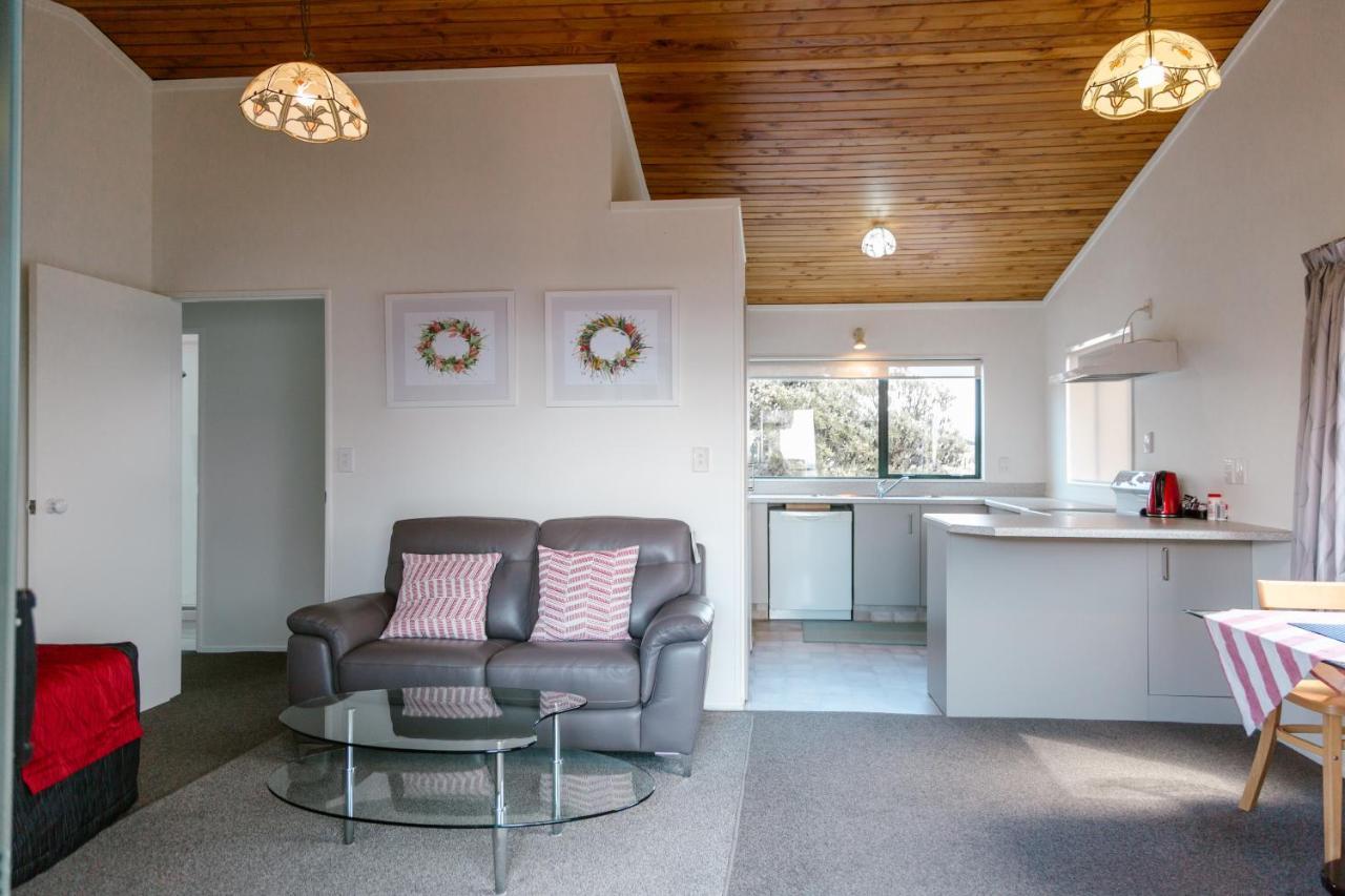 Blue Marlin Apartments Whitianga Luaran gambar