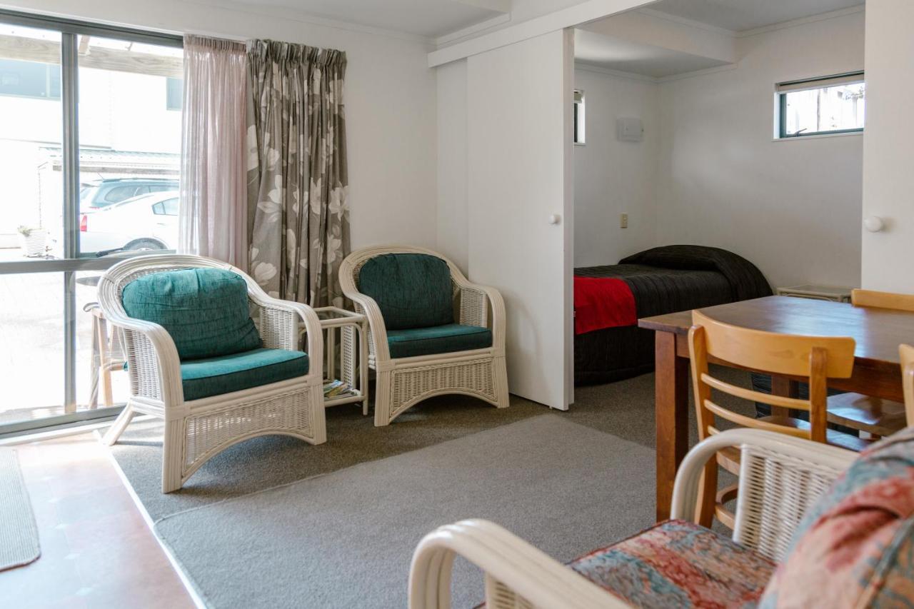 Blue Marlin Apartments Whitianga Luaran gambar